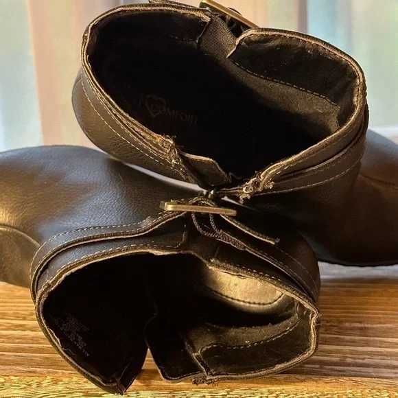 Ankle Boot Bootie I ❤️ Comfort Size 6 1/2M comfort cushion in interior like new - Picture 5 of 7